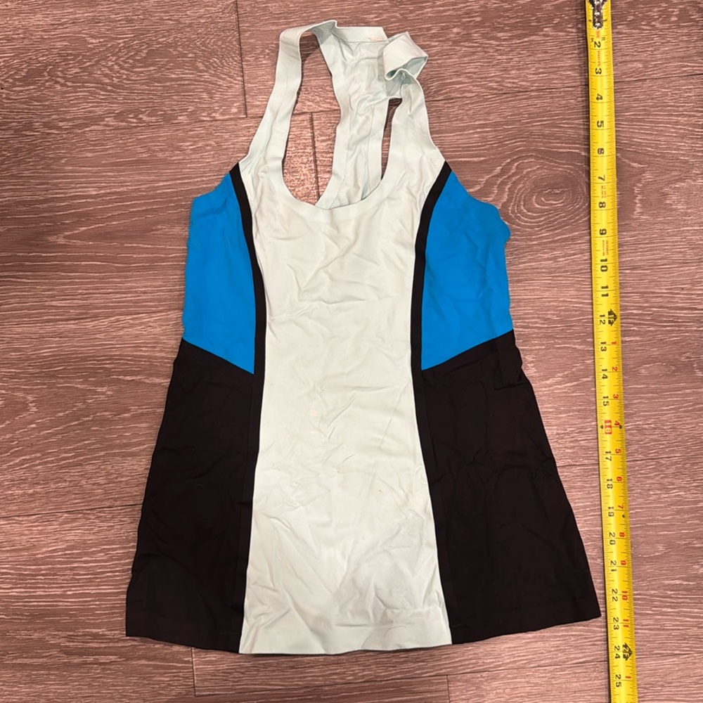 Lululemon active top